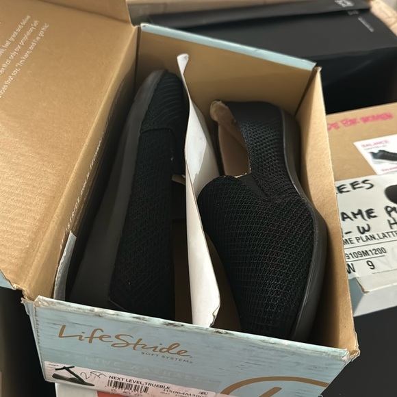 LIFESTRIDE Next Level Slip-ons (WIDE) - Picture 2 of 7